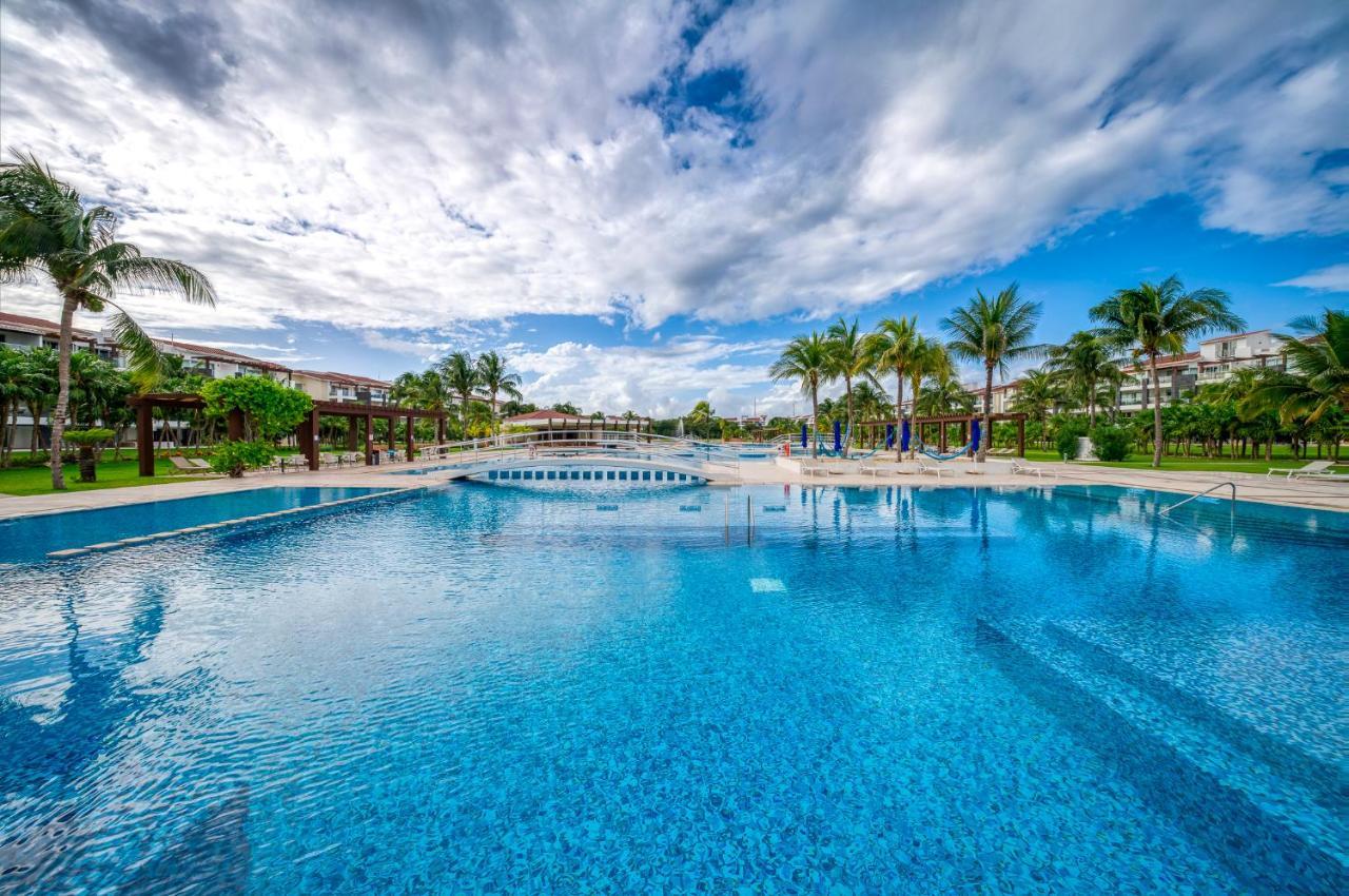 Stunning Ocean Front By Condo Boutique Playa del Carmen Zewnętrze zdjęcie