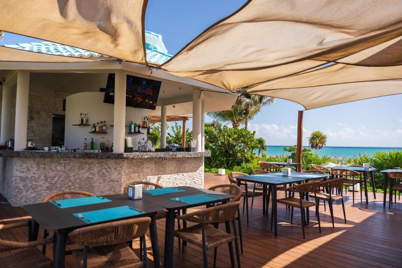 Stunning Ocean Front By Condo Boutique Playa del Carmen Zewnętrze zdjęcie